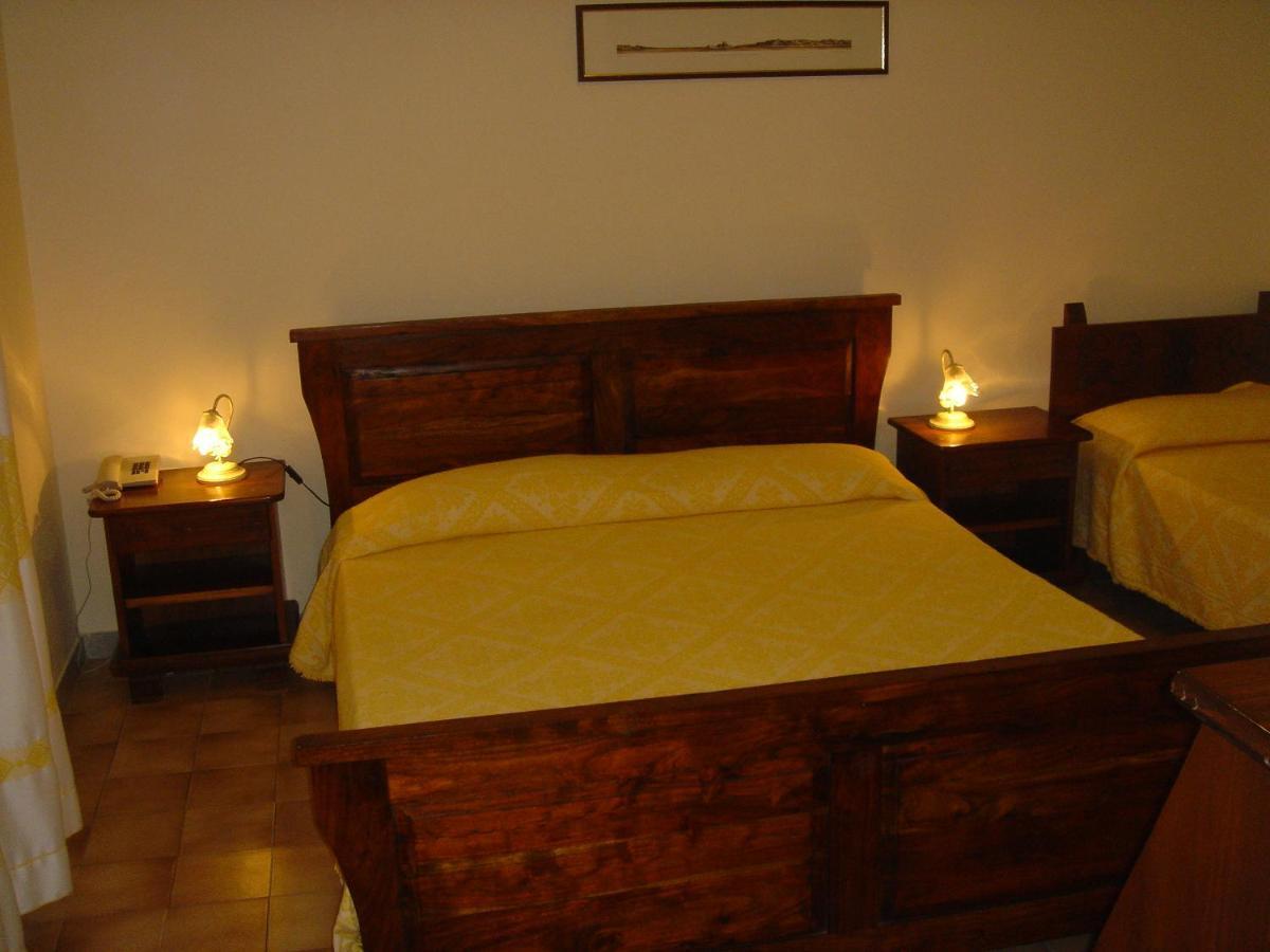 Malaspina Hotel & Resort Bosa Luaran gambar