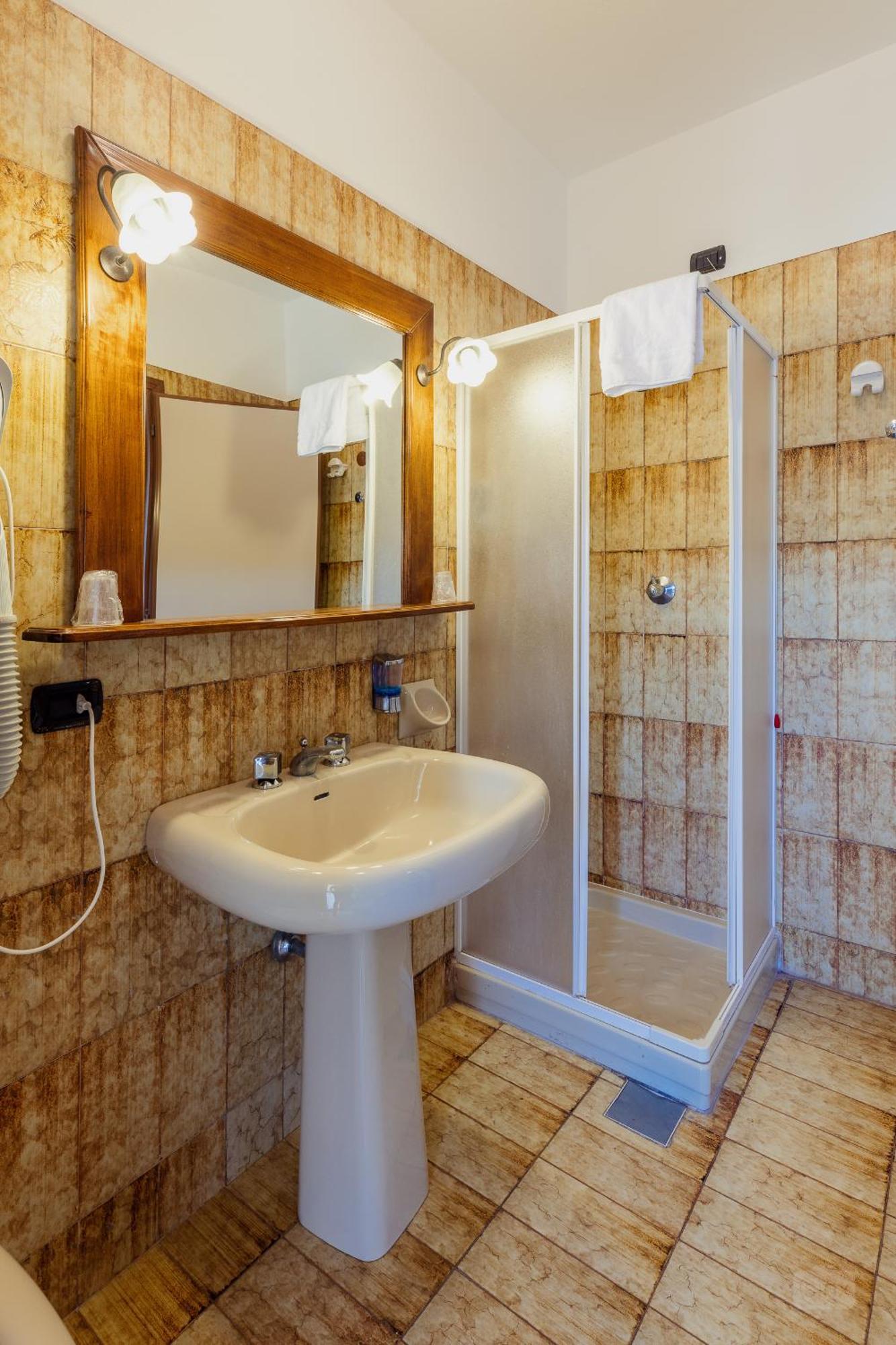 Malaspina Hotel & Resort Bosa Luaran gambar